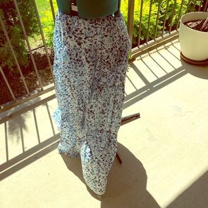 Ralph Lauren Maxi skirt blue and white size 8 NWT.